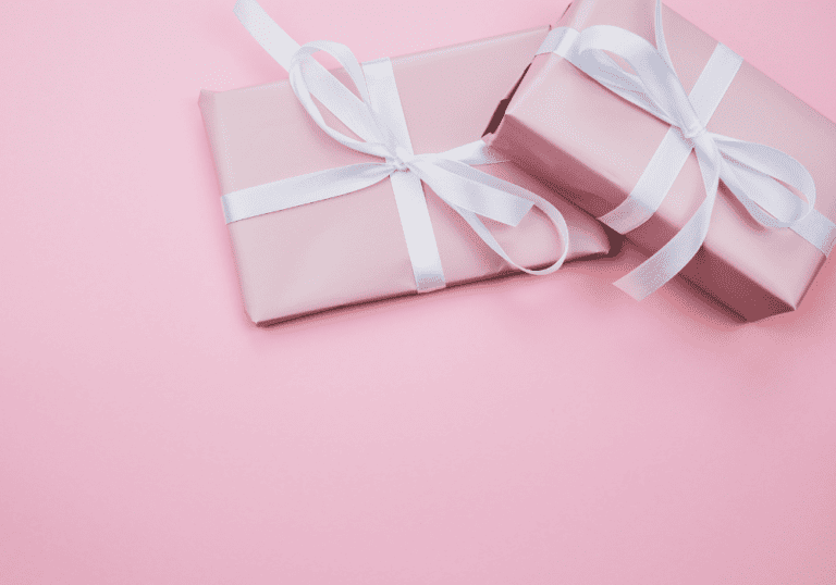 zwei Geschenke Kleinigkeit